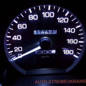 Приборка Саши Херсон Toyota Carina ED Beta1 - белая