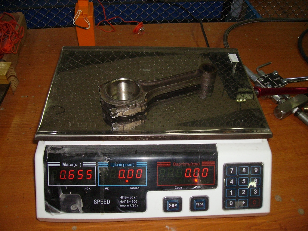 Вес шатуна Mitsubishi 4G63 - 6-bolt