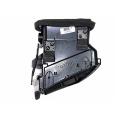 687615HA0A Дефлектор повітропровід панелі торпедо лівий Nissan Rogue