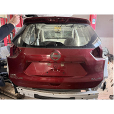 Дверь багажника голая со стеклом Nissan Rogue S T32  2017-2020 под электропривод  900104BA0A
