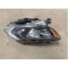 Правая фара в сборе Nissan Rogue S T32 2017-2020 260106FL0A