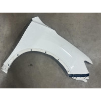 Крило переднє праве Nissan Rogue 2017 - 2020 білий 631006FL0A