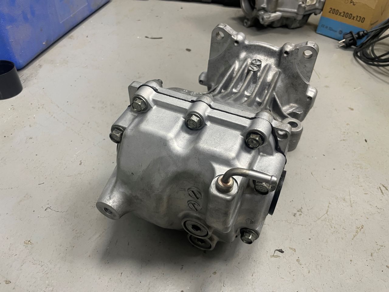 4面カット　超硬合金　バレル ファイナルアンサー　改　ＵＳＥＤ Задній диференціал редуктор Infiniti QX-55 383005NA0A (2.46) *без